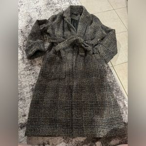 Long peacoat, plaid design